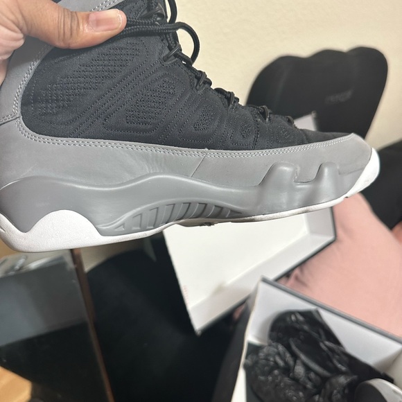 Shoes - Picture 9 of 9